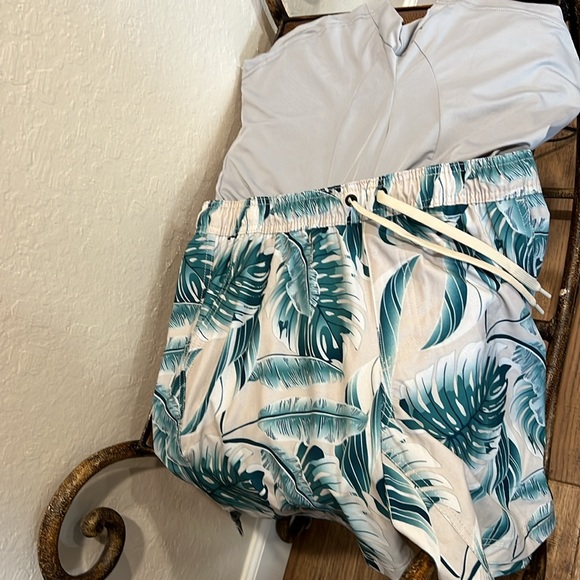Brand New Hurley Swim Trunks /Shorts Hawaiian Paradise Beachwear or casual life! - Picture 7 of 8